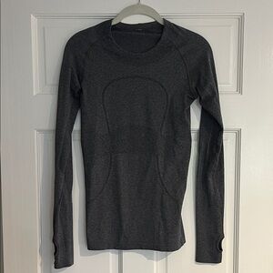 Lululemon Gray Long Sleeve Athletic Top